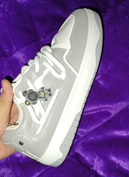 Кроссовки для мужчин