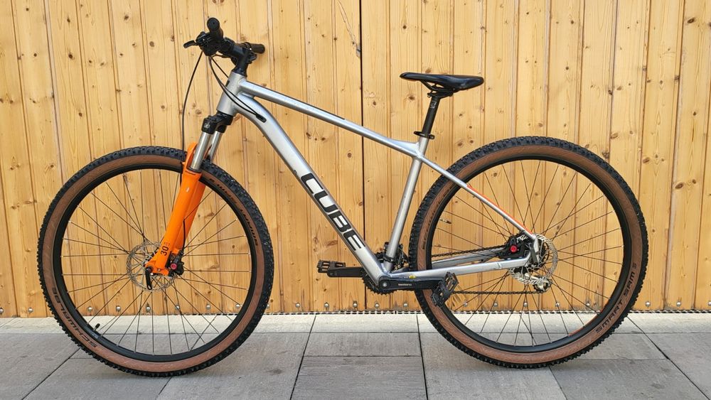 Vând mtb cube aim