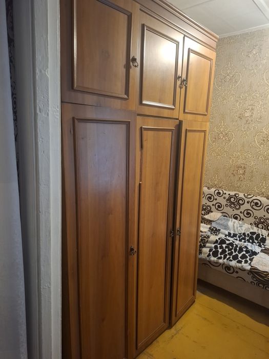 Продается  шифонер