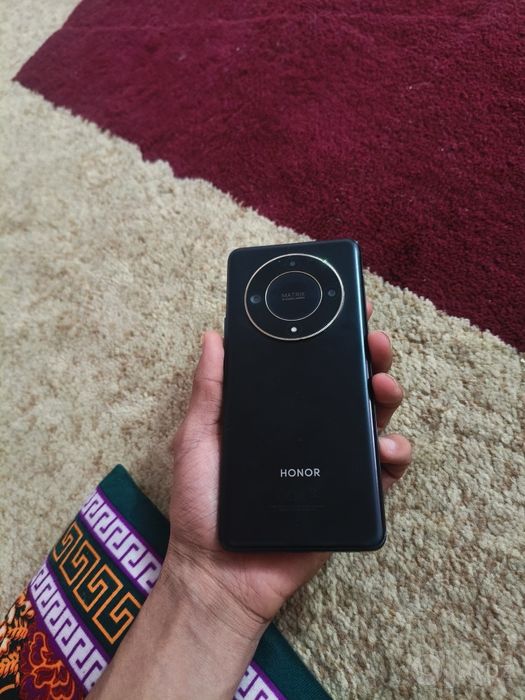 Honor x9b xolati ideal koʻp ishlatilmagan