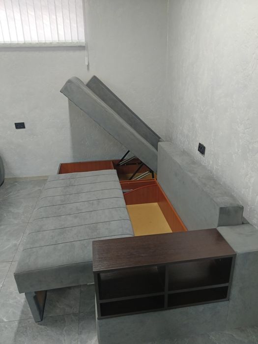 Продам угловой диван