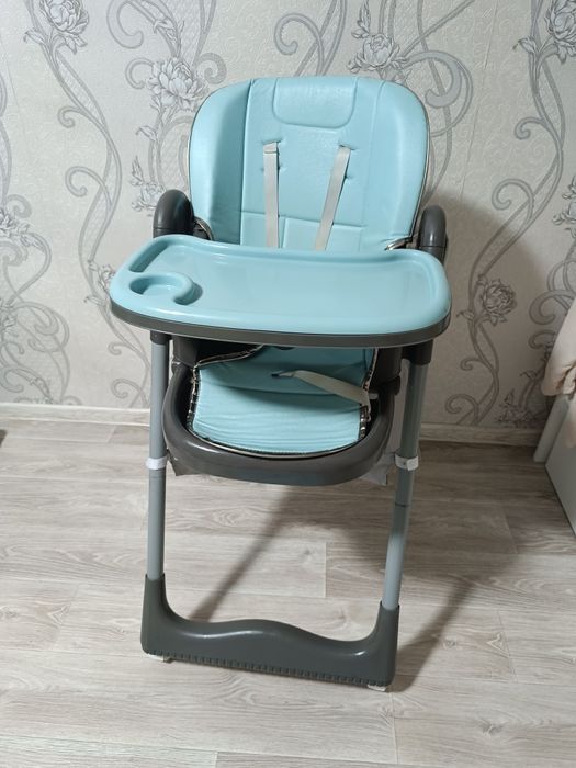 Стульчик для кормления  15000