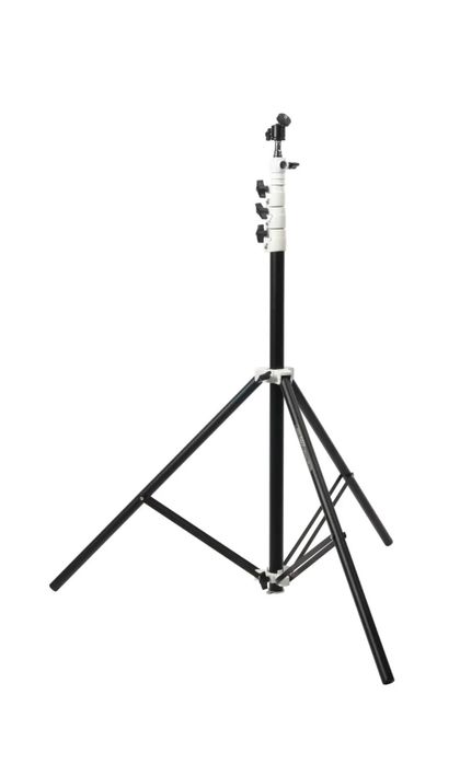 Amaran 300C профессиональный свет