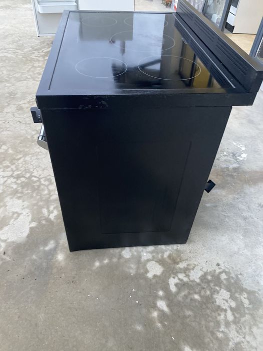 Ретро дизайн Професионална печка с индукционни котлони