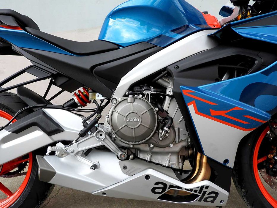 Lichidare Motocicleta Aprilia RS 660 2025 | Rate | Leasing