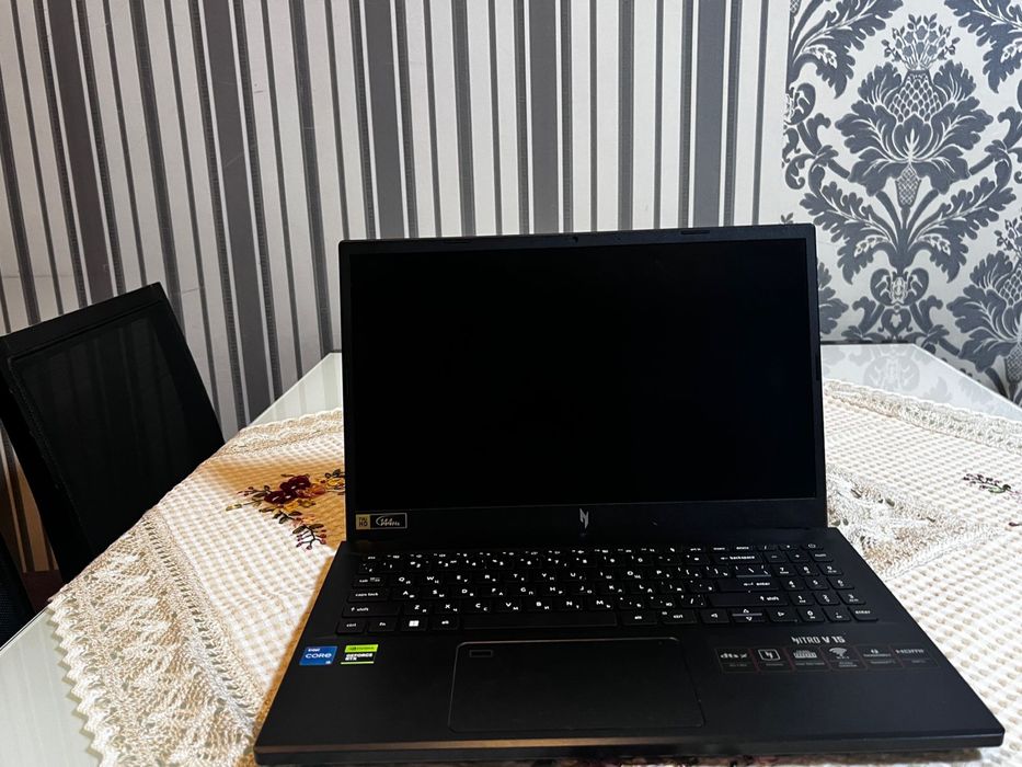 Продам ноутбук Acer Nitro V15