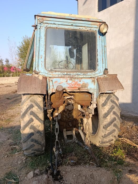Traktor 80 holati yaxshi