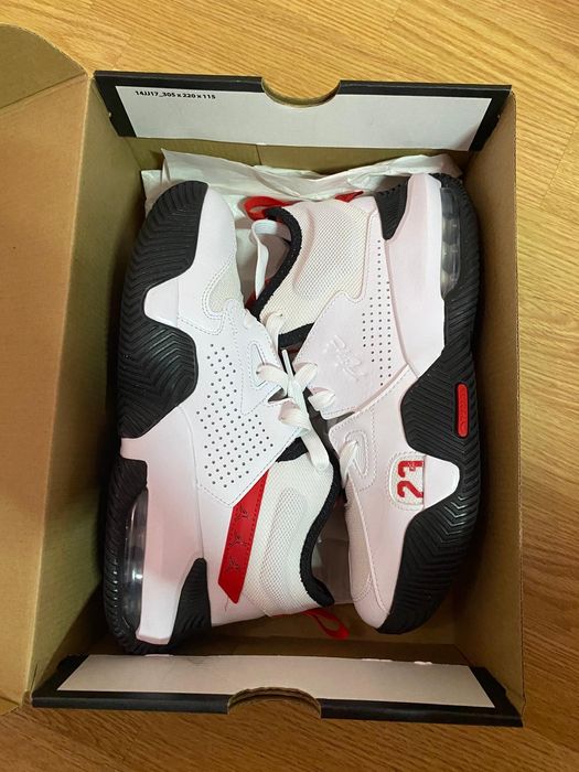 Papuci Jordan STAY LOYAL(GS)