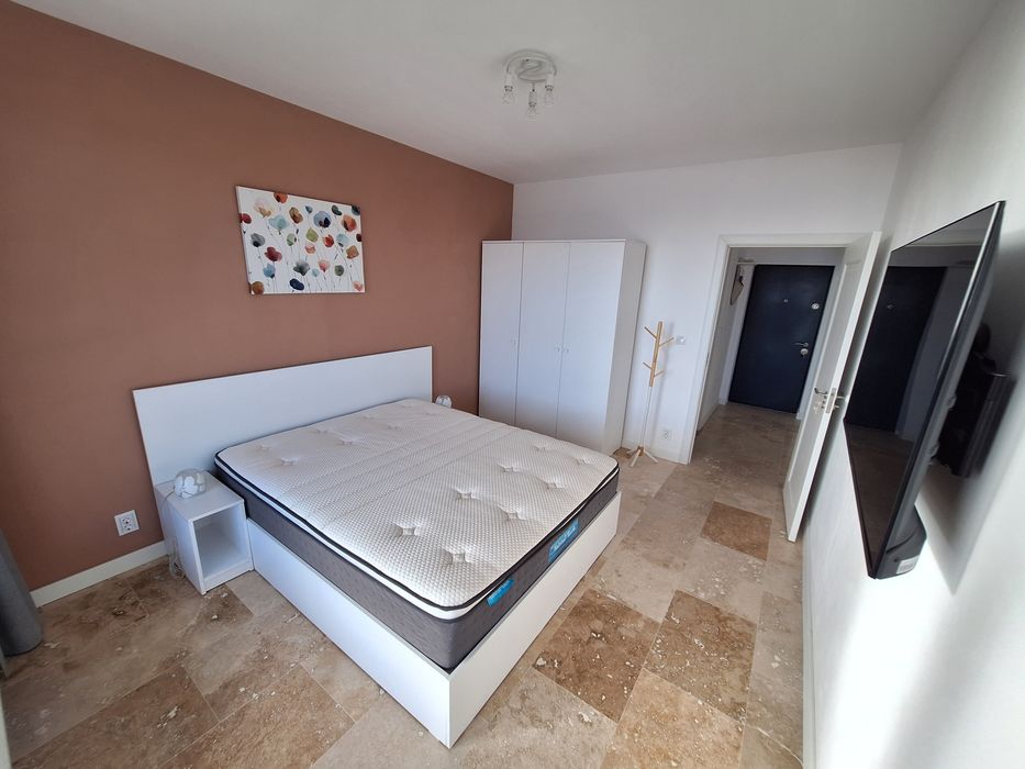 Apartament pe malul marii