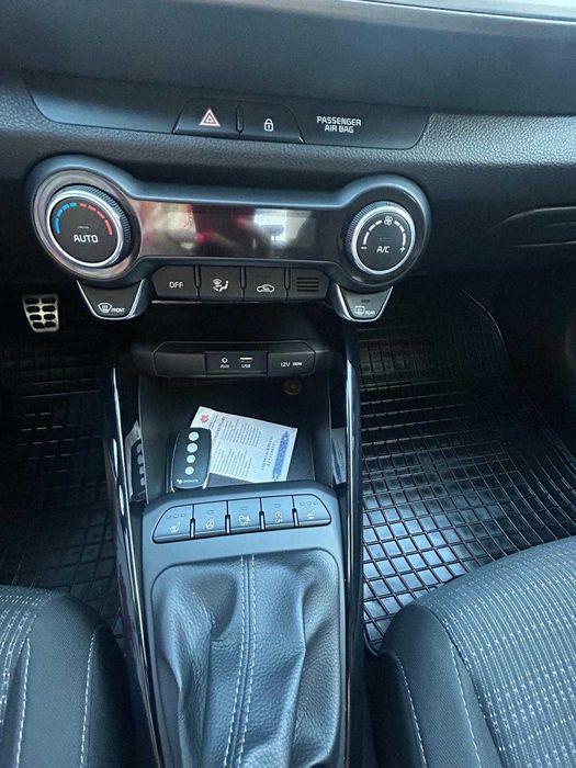 KIA Stonic 1.2 84 CP Primul proprietar