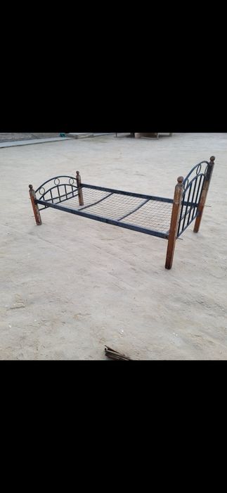 Кровать продаётся размер 2м 95 см
