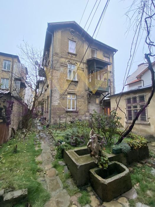 Продава се Двустаен апартамент в София, Център - 72 кв.м за 2028 €/кв.м - Снимка #8