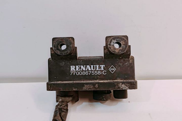 Releu Bujii Renault 7700867558C Renault Megane a 2-a generatie seria