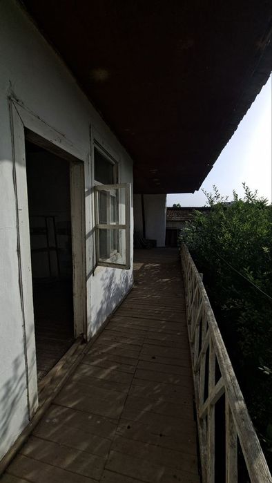 Uchastka sotiladi srochna