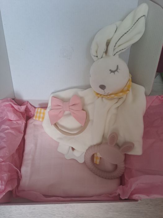 Нова Подаръчна кутия Baby Gift Box подарък за бебе момиче