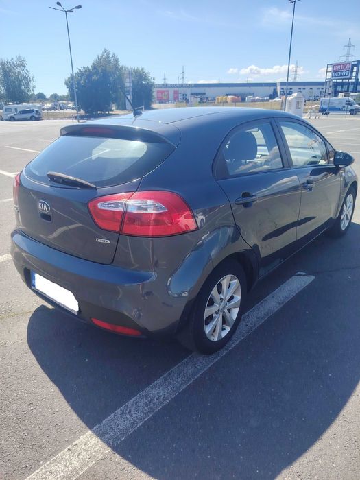 Vanzare Kia Rio 2013