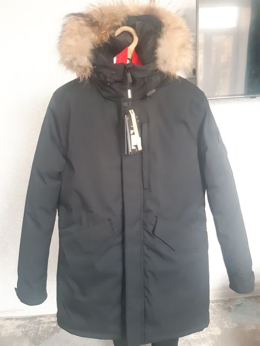 Куртка продаётся