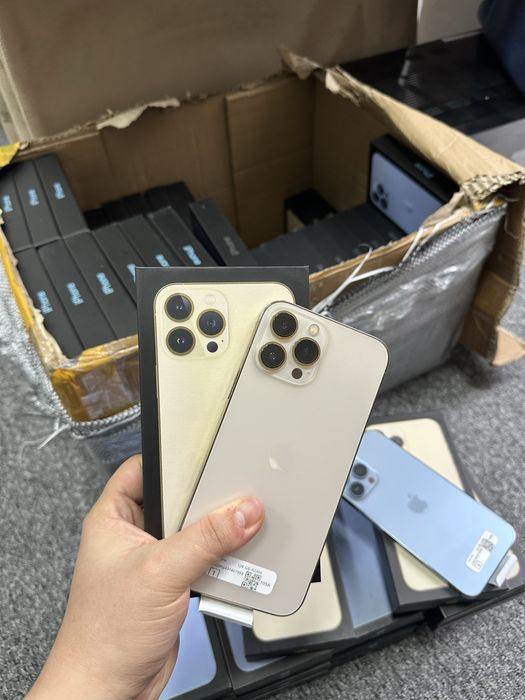 13 pro max Hamma rangidan bor