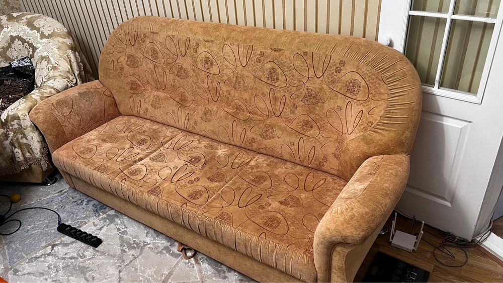 Продам мягкий уголок