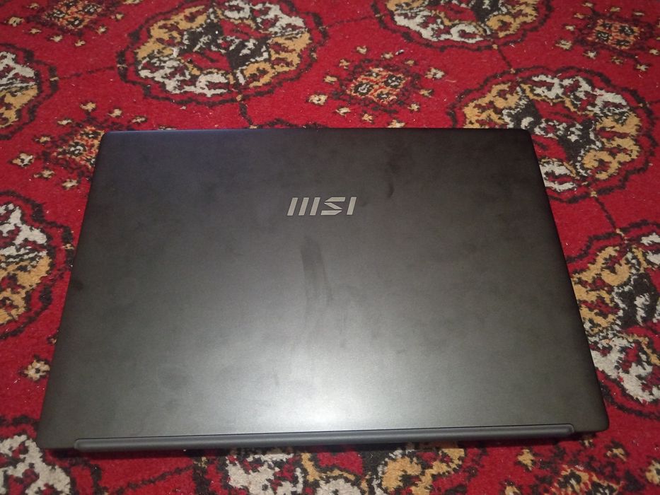 MSI 14 modern core i5 16/512 GB