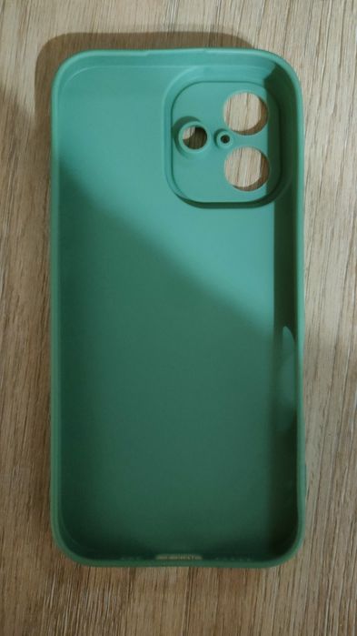 Чехол на iphone 16