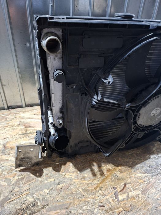 Set Radiatoare Complet cu Electroventilator BMW F10 F11 3.0d N57 (Pentru Direcție Hidraulică)