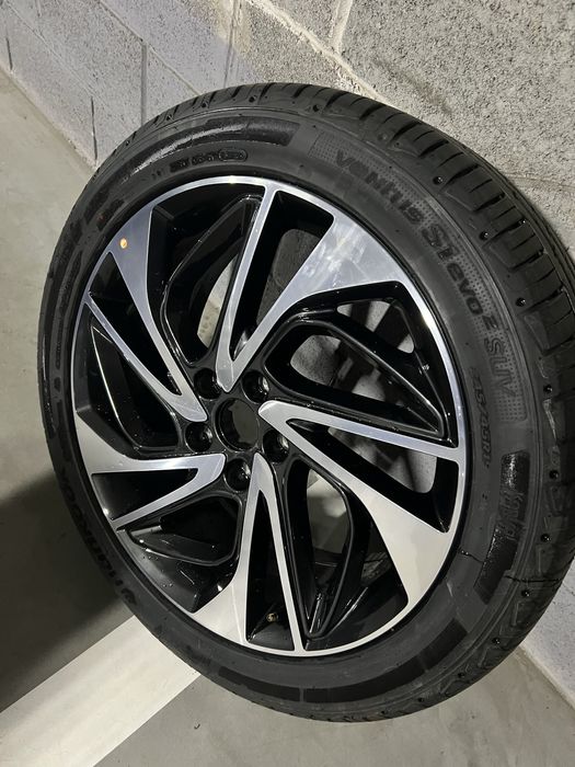 Диск R19 на Hyundai