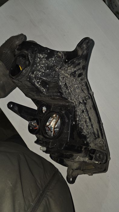 Передние фары на Рено Сандеро/Логан 2