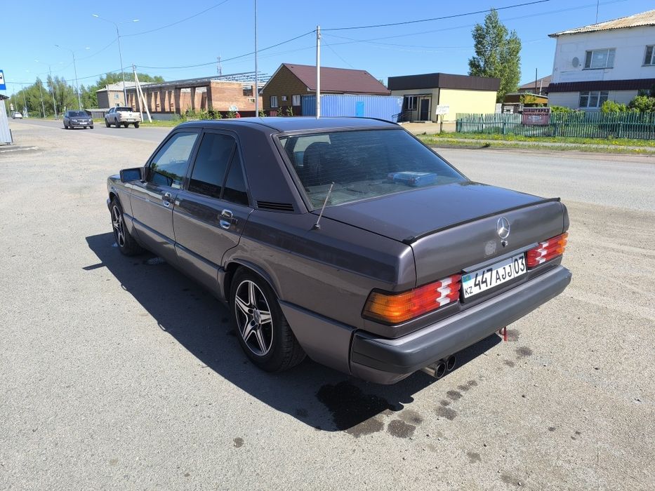 Mercedes 190 двигатель 111 плита объем 2.2