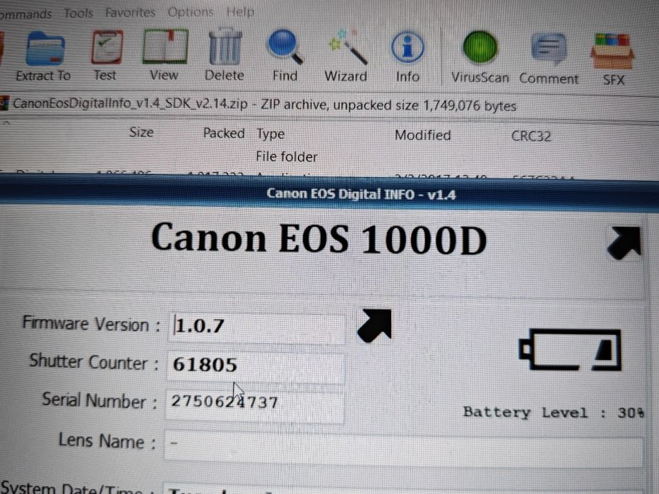 DSLR Canon EOS 1000D