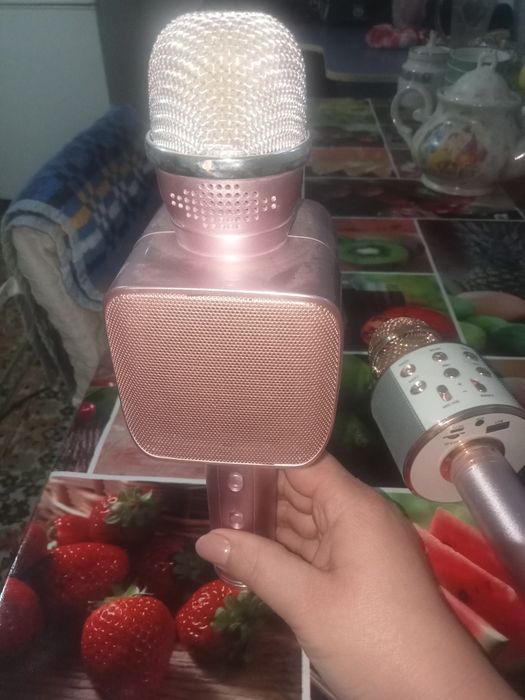 Микрофон колонка продам