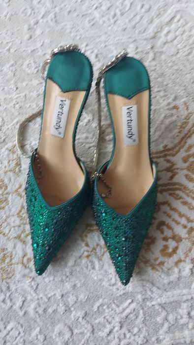 Stiletto noi !Vizualizați celelalte produse ale mele.