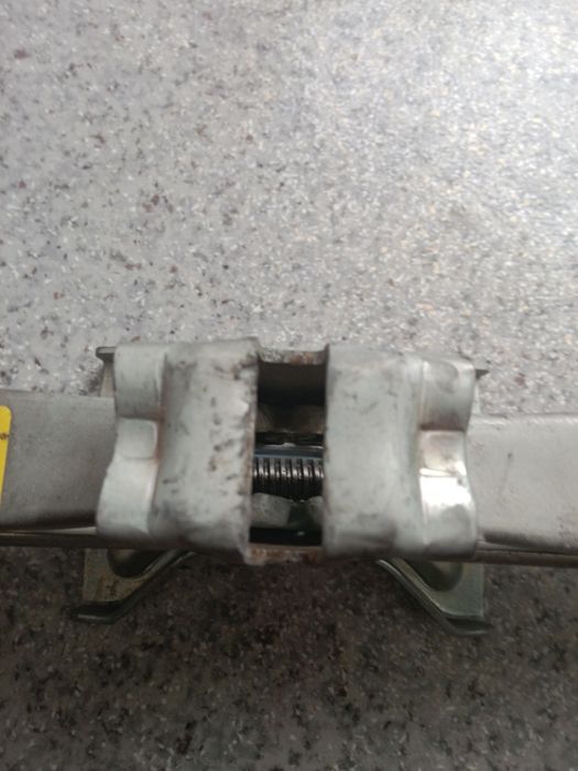 Продам домкрат оригинал