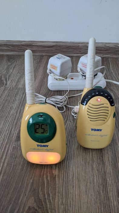 Радионяня Tomy Walkabout Digital