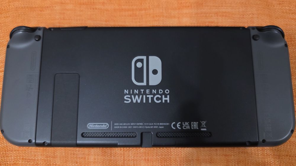 Nintendo Switch v2 Gray 512gb card FC26 Mario NBA2k26 Minecraft