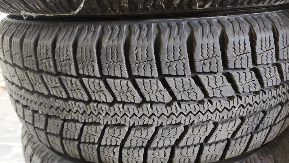 Nitto SN3 185/60/15 на дисках