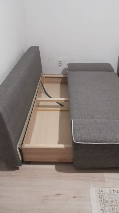 Продается диван срочно