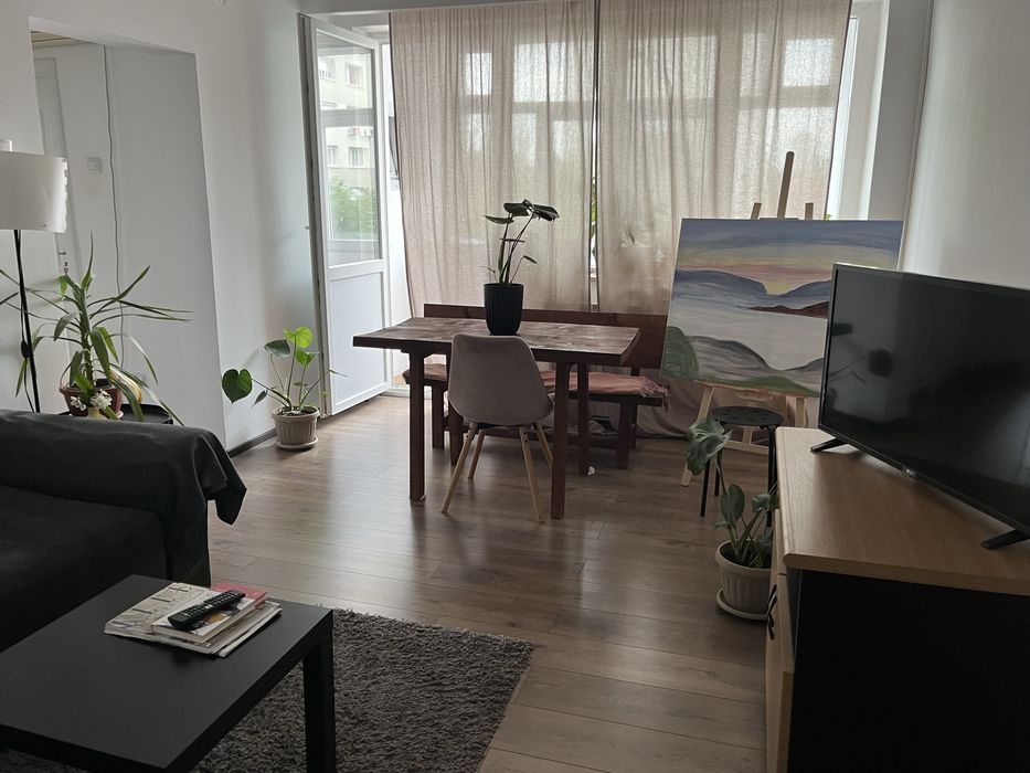 Apartament 3 camere de vanzare, Calea Grivitei, sector 1