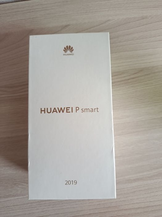 Смартфон Huawei P smart