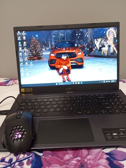 Vând Laptop Gaming Acer aspire 7