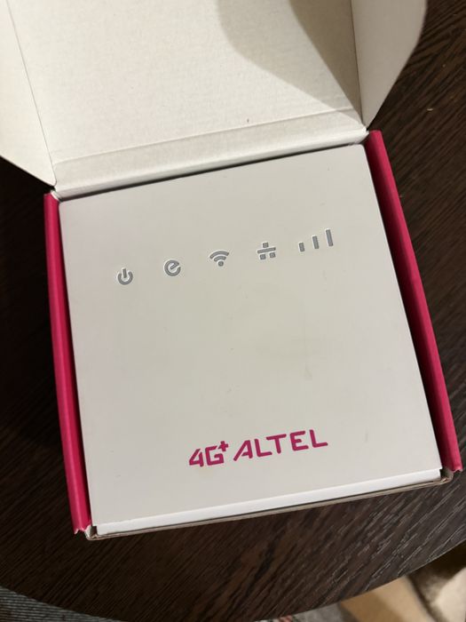 Wi- Fi Роутер Altel 4G белый