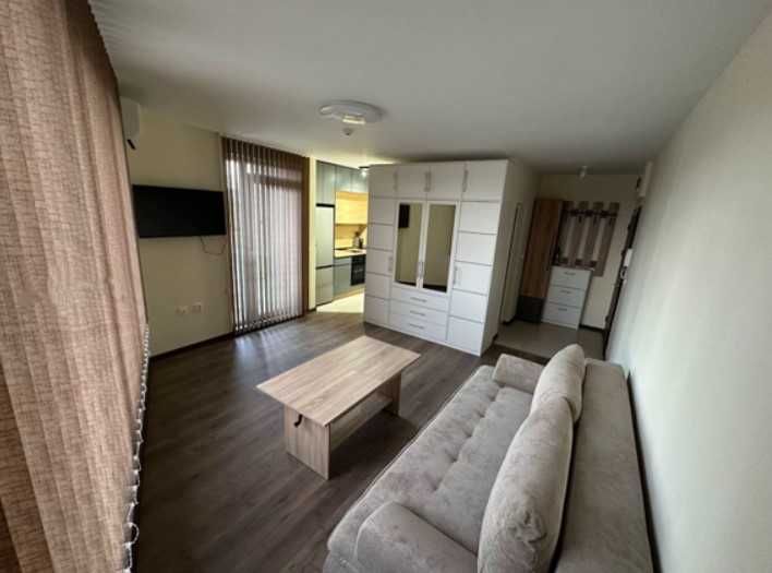 Дава се под наем Едностаен апартамент в София, Слатина - 40 кв.м за 587.01 € - Снимка #1