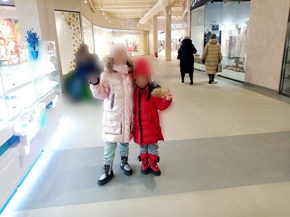 Продам куртку краснояр для девочек