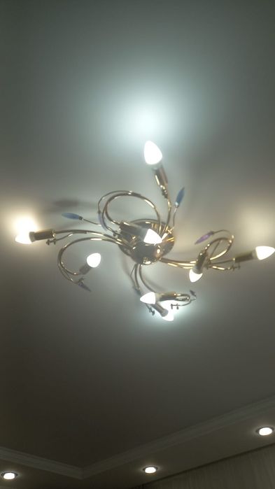 Люстра 8 рожков  недорого