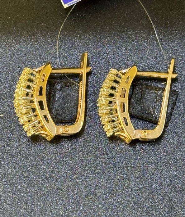 Золото 585  Серьги