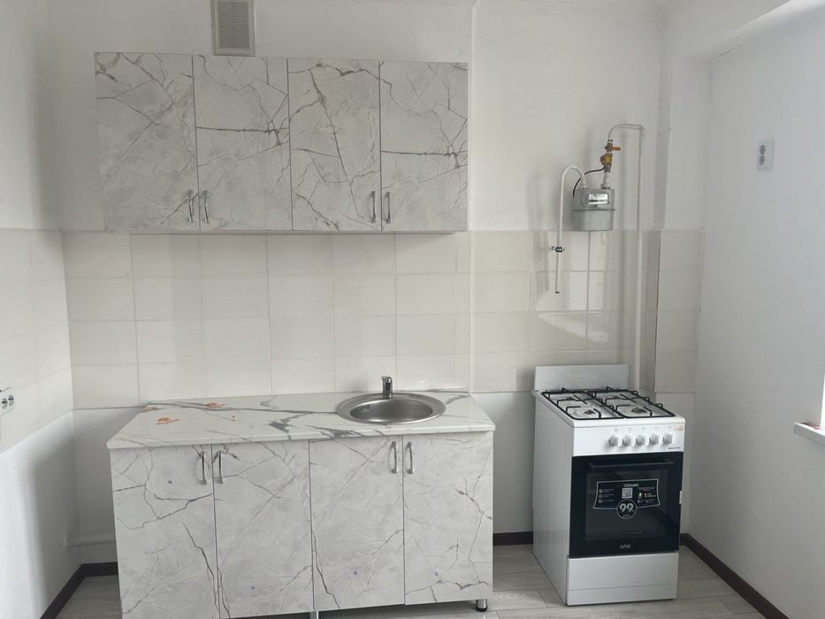 Квартира 1 комната 50 квм Тұран 2