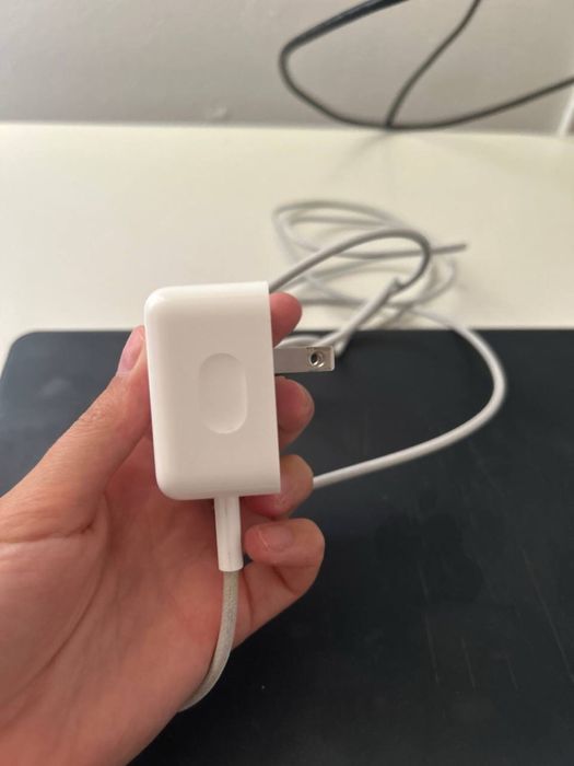 Продам Macboock air