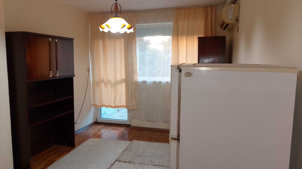 Дава се под наем Едностаен апартамент в Варна, Център - 36 кв.м за 360 € - Снимка #1