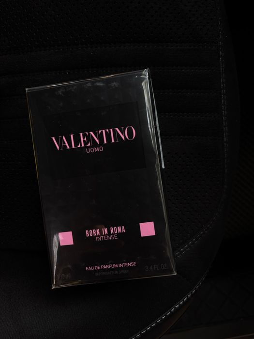 Парфюм Valentino