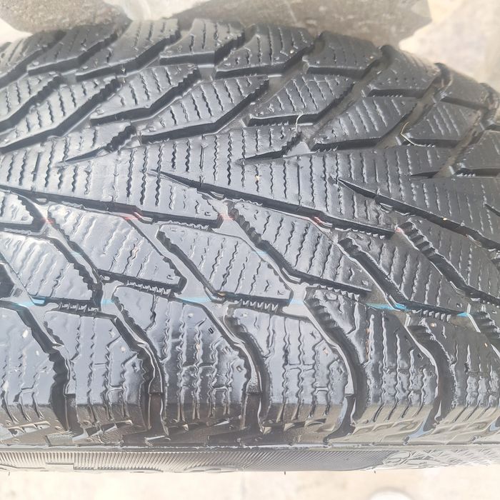 Зимняя резина  2шт